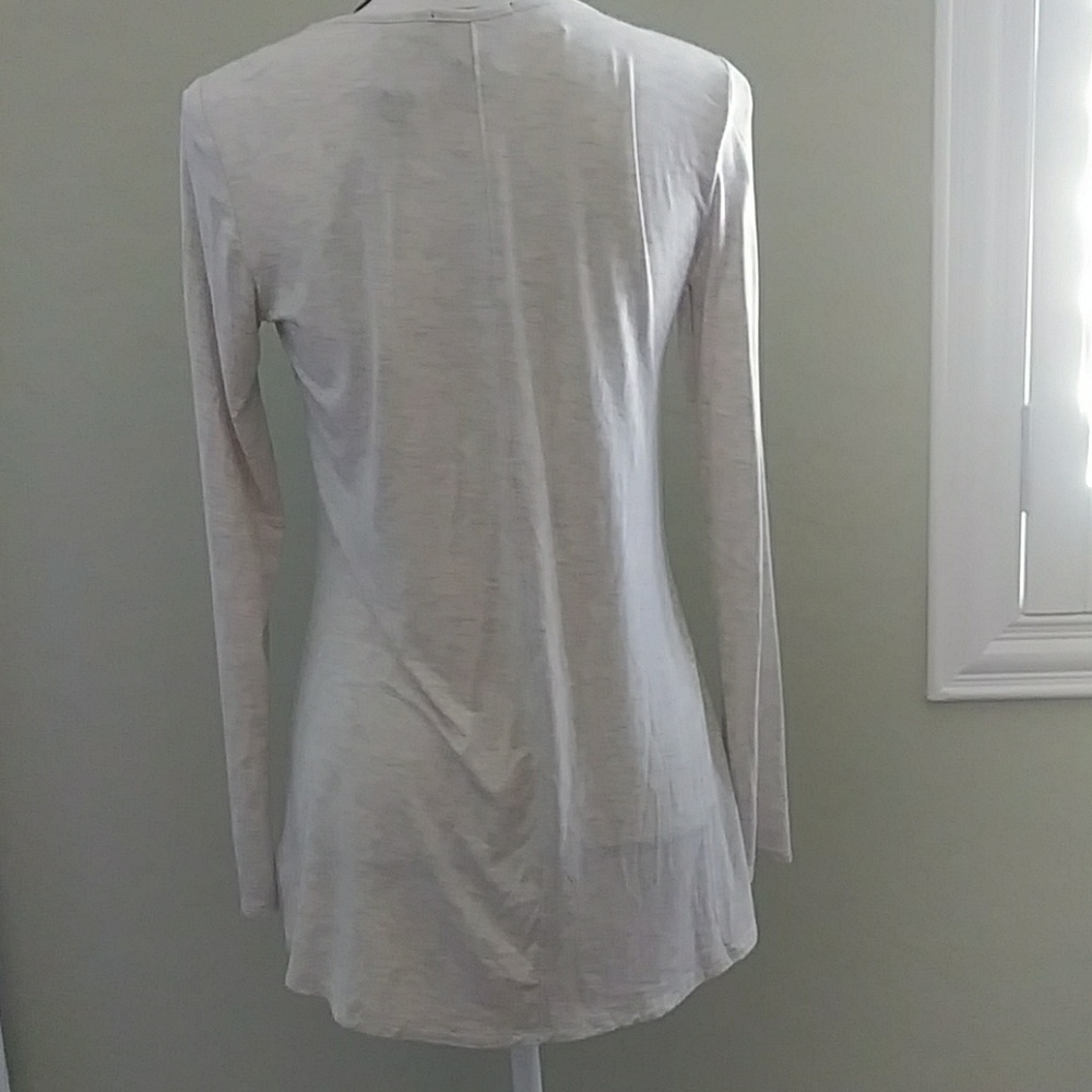 Top - Picture 3 of 5